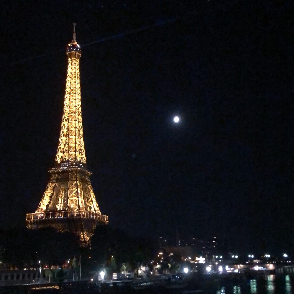 Meet your Posher, Conchita